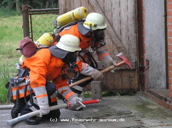 L�schangriff unserer Atemschutzger�tetrager